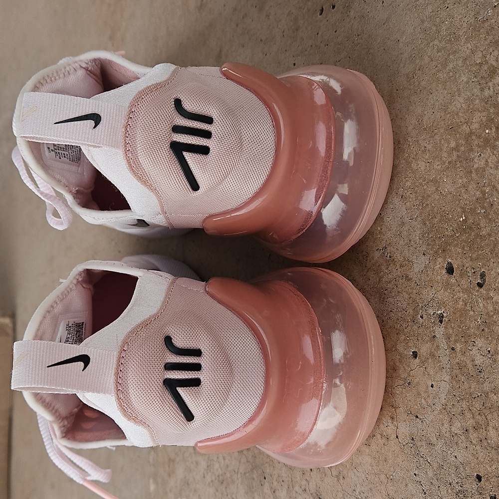 Nike women’s air max 270 soft pink size 8  [AH6789-604] Price Final - Picture 9 of 13